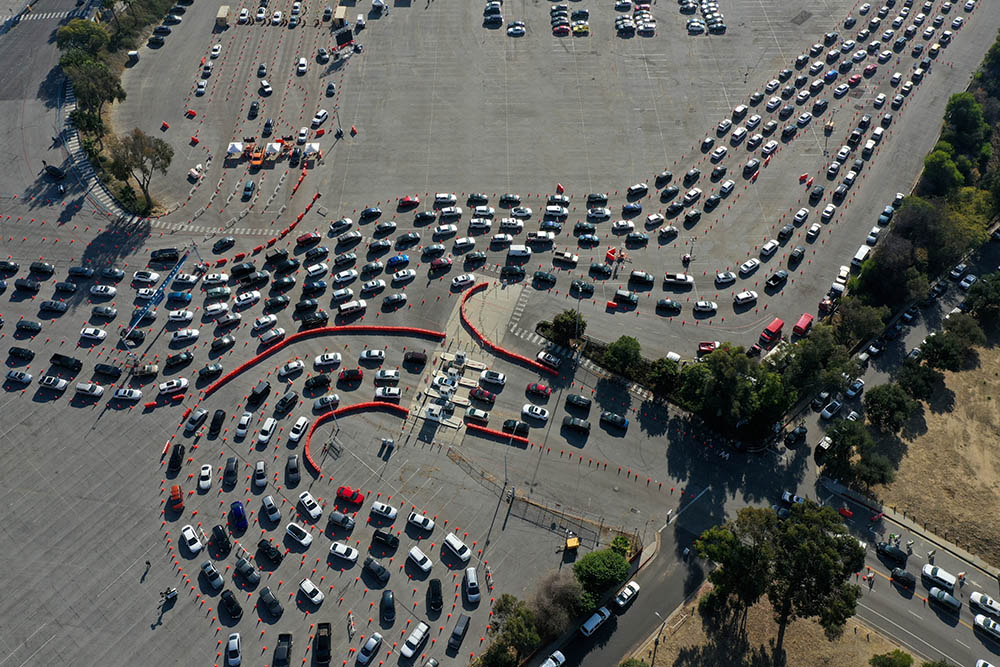 People in Los Angeles line up in their vehicles at Dodger Stadium for the COVID-19 test Jan. 4. (CNS/Reuters/Lucy Nicholson)