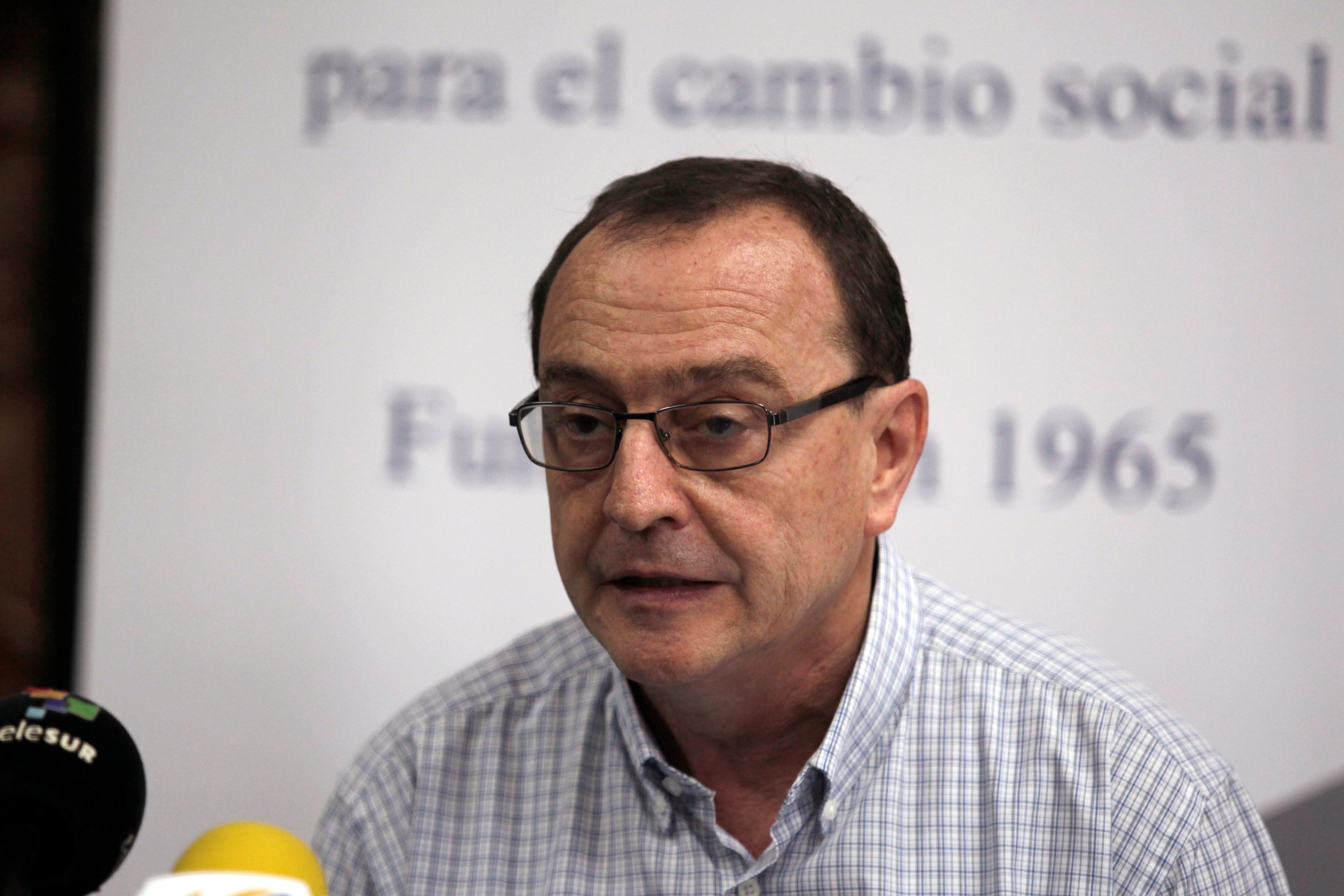 Jesuit Father Andreu Oliva, rector of the Central American University in San Salvador, El Salvador, speaks during a 2016 news conference. (CNS photo/Jose Cabezas, Reuters)