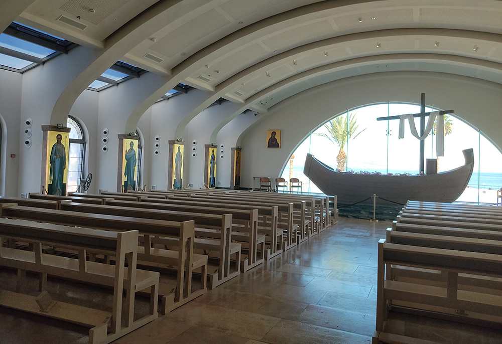 The interior of Duc in Altum Church in Magdala, on the shore of the Sea of Galilee in Israel (Wikimedia Commons/Ovedc)