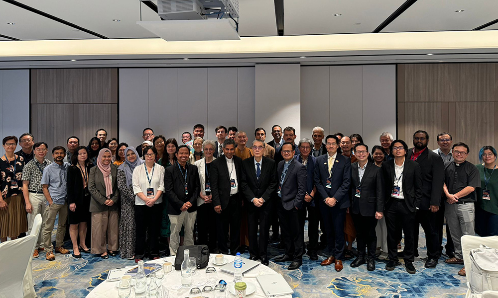 Attendees of the "The Vatican and Inter-religious Diplomacy in Asia" conference held Aug. 29-30 in Singapore (Courtesy of Edmund Chia)