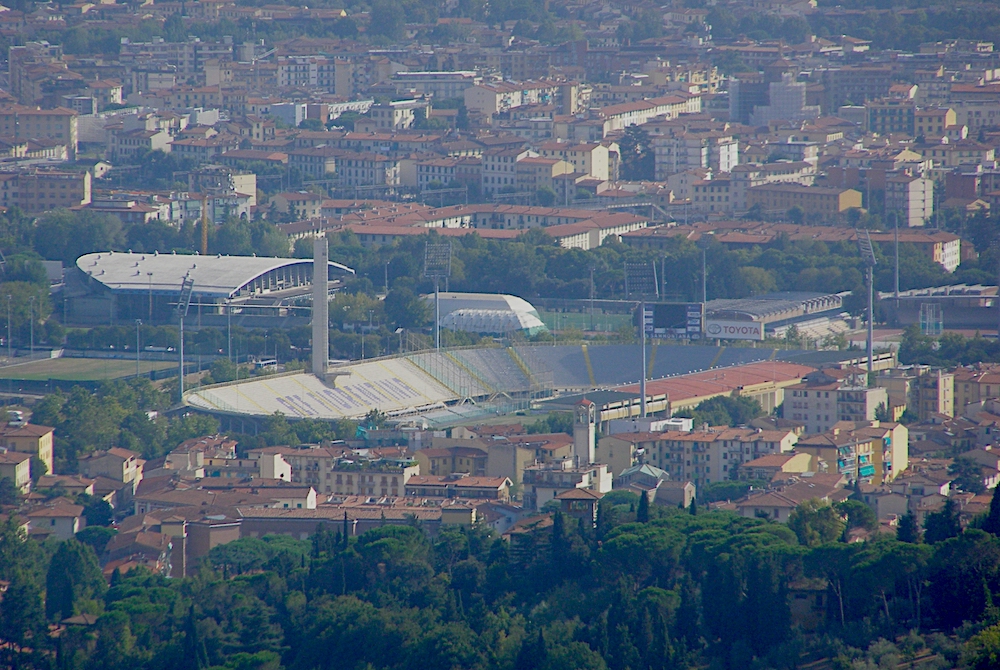 Artemio Franchi stadium, designed by Pier Luigi Nervi 90 years ago, in Florence, Italy, August 2009 (Wikimedia Commons/Andrzej Otrębski)