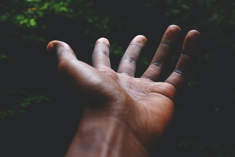 Take God's hand (Unsplash/Rui Sylvestre)