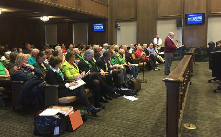 Ken Spare, a St. Francis Xavier parishioner, speaks to the City Plan Commission on Tuesday in Kansas City, Mo. (NCR photo/Soli Salgado)