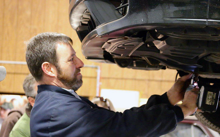 Volunteers offer free labor on car repairs and ask customers to cover the price of parts at the garage in Powder Springs, Georgia. (Photo courtesy of McEachern Memorial United Methodist Church)