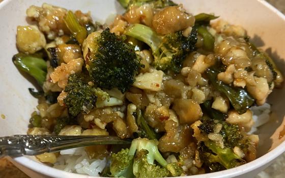 Sweet chili tofu broccoli stir-fry (NCR photo/Stephanie Yeagle)